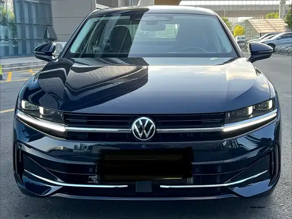 Volkswagen Magotan 2024