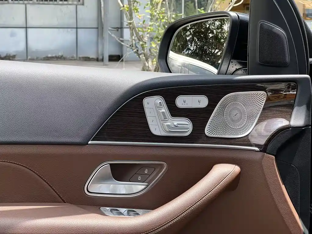 Mercedes-Benz GLE 2026 — фото 14