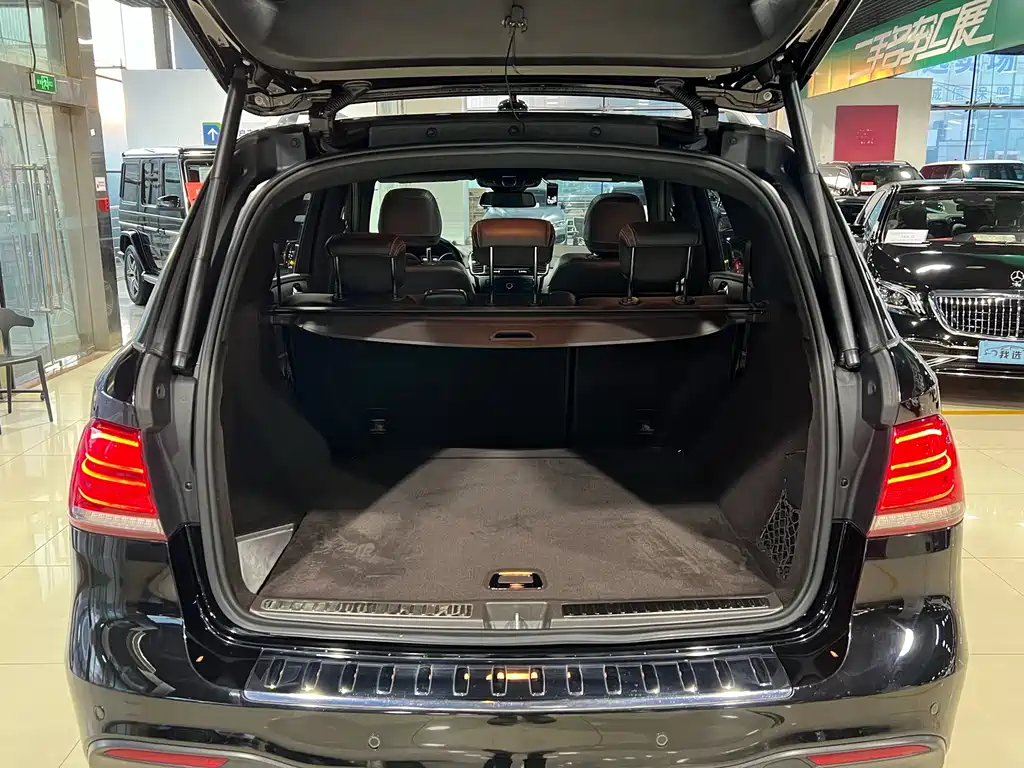 Mercedes-Benz GLE 2017 — фото 25