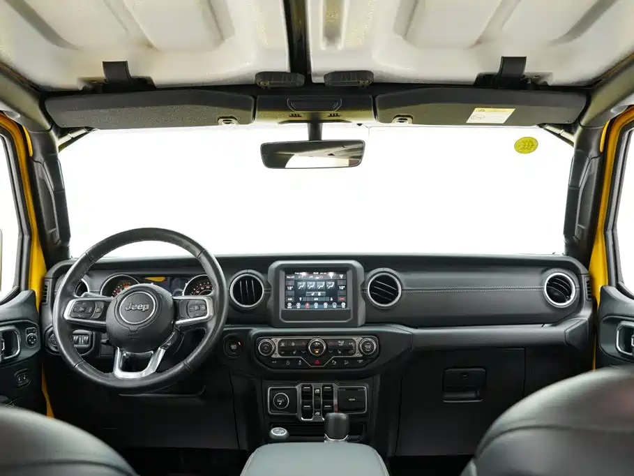 Jeep Wrangler 2021 — фото 17