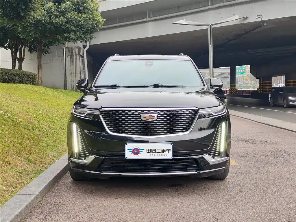 Cadillac XT6 2023 — фото 2