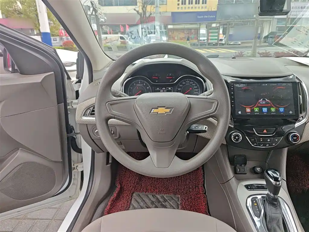 Chevrolet Cruze 2015 — фото 11