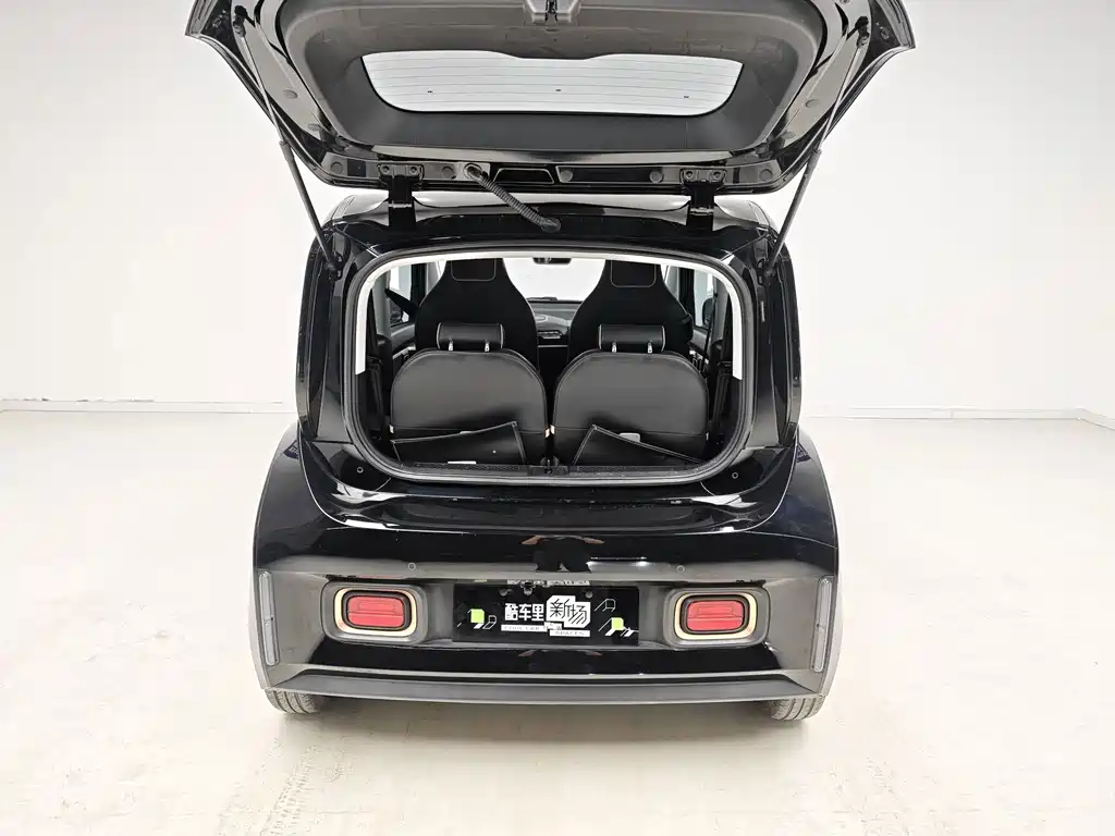 Baojun Kiwi EV 2022 — фото 12