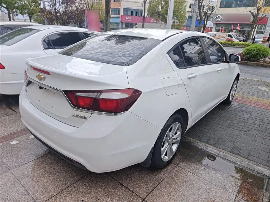 Chevrolet Cruze 2015 — фото 7