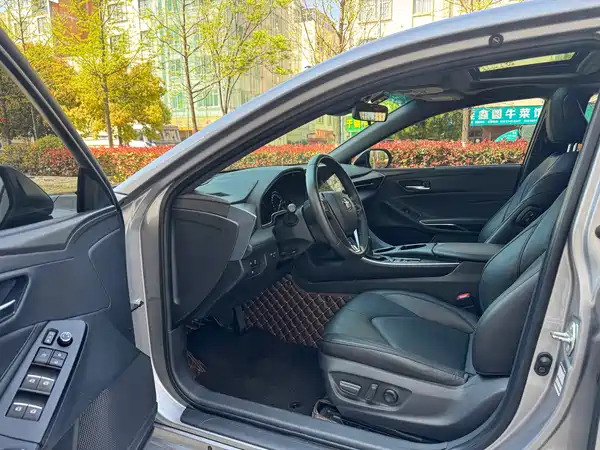 Toyota Avalon 2019