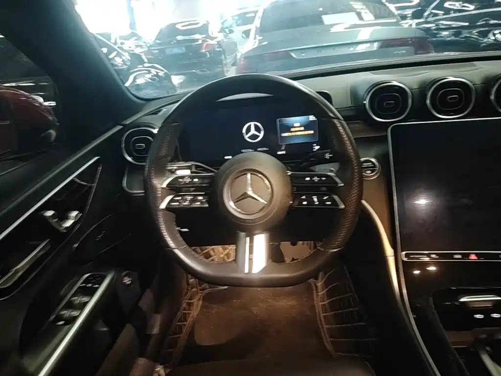 Mercedes-Benz C-Class 2022 — фото 11