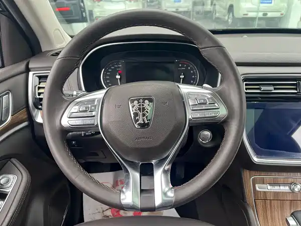 Roewe RX8 2021