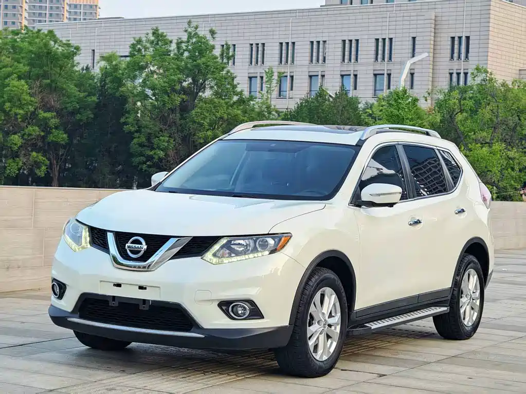 Nissan X-Trail 2015