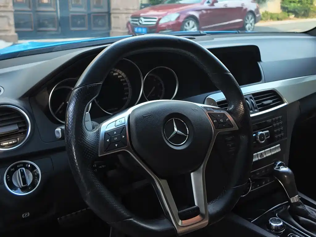 Mercedes-Benz C-Class AMG 2013 — фото 15