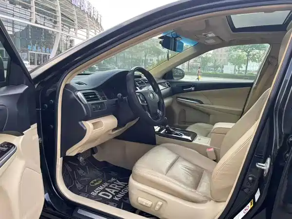 Toyota Camry 2017