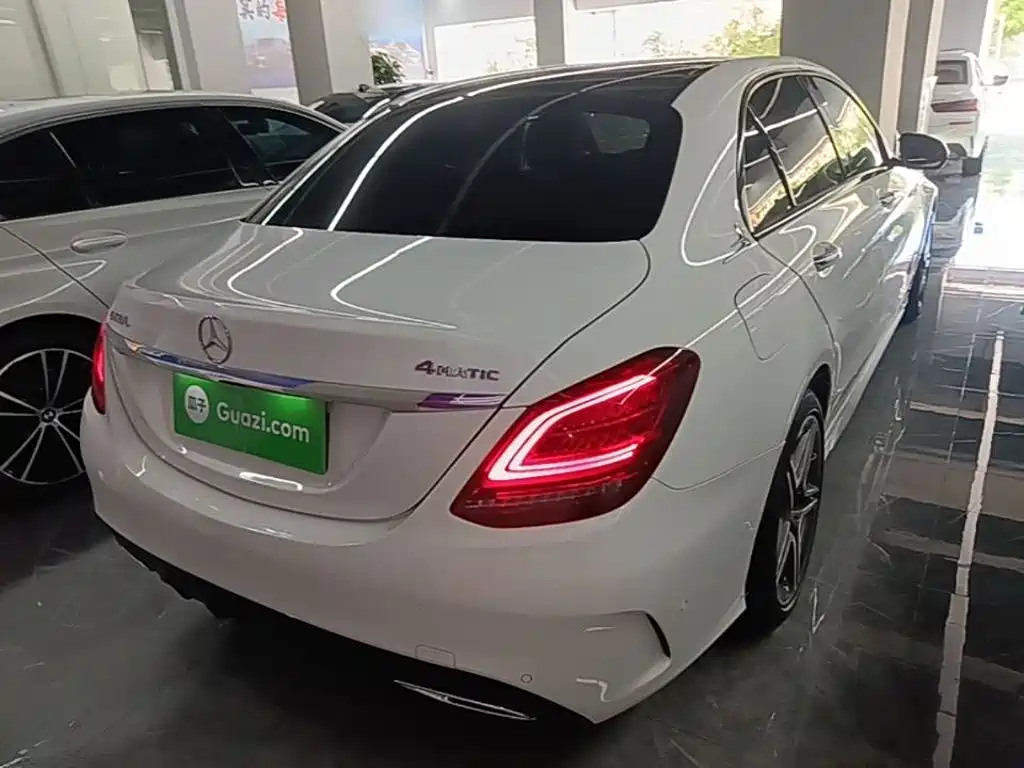 Mercedes-Benz C-Class 2021
