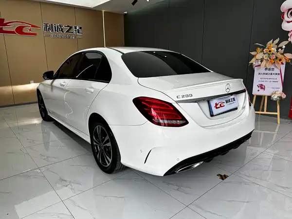 Mercedes-Benz C-Class 2018