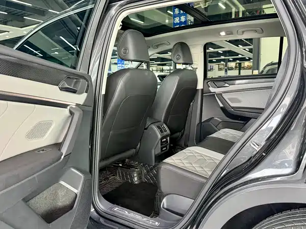 Volkswagen Tayron 2023