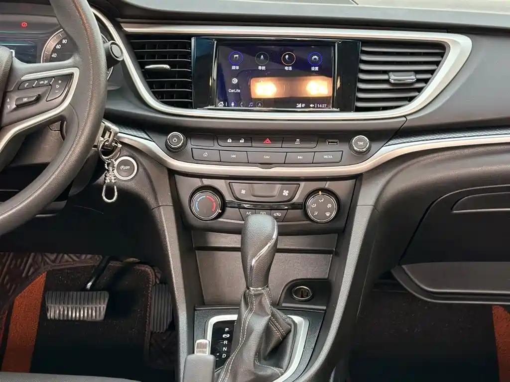 Buick Excelle 2022 — фото 17
