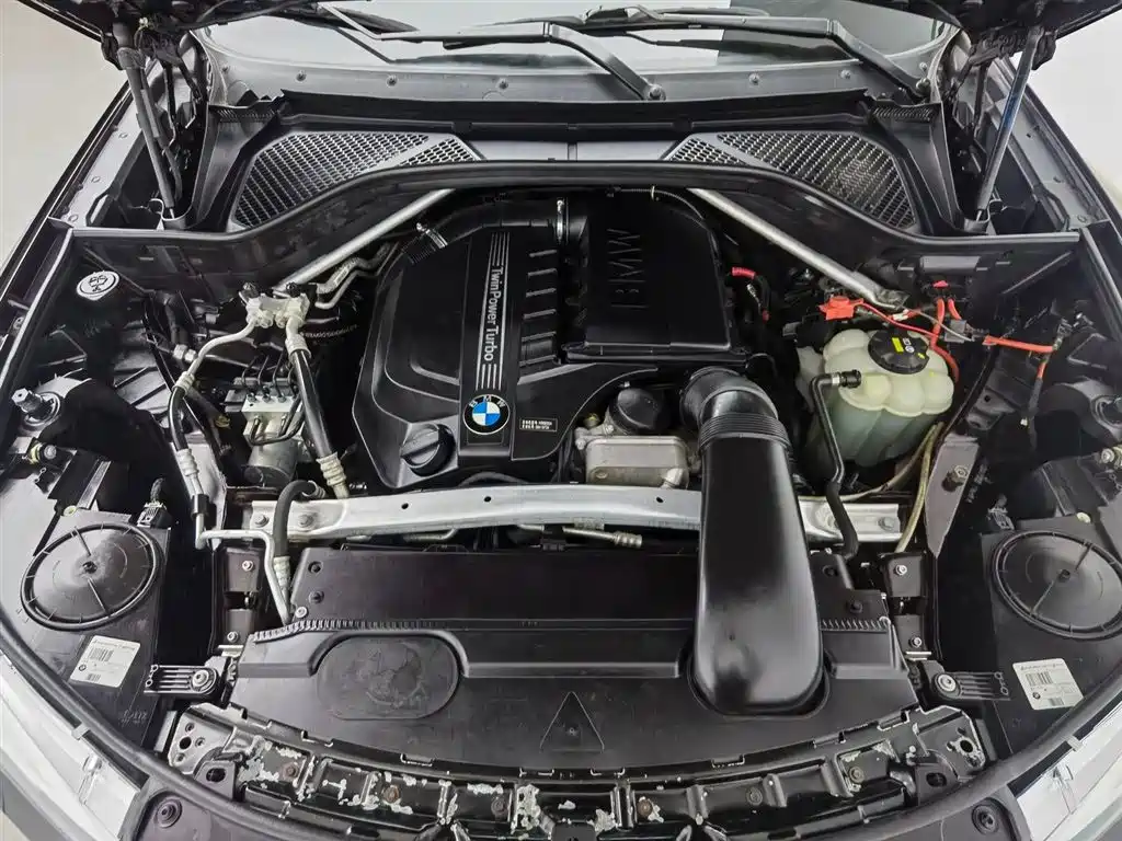 BMW X5 2017 — фото 12