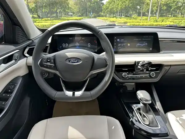 Ford Escort 2021