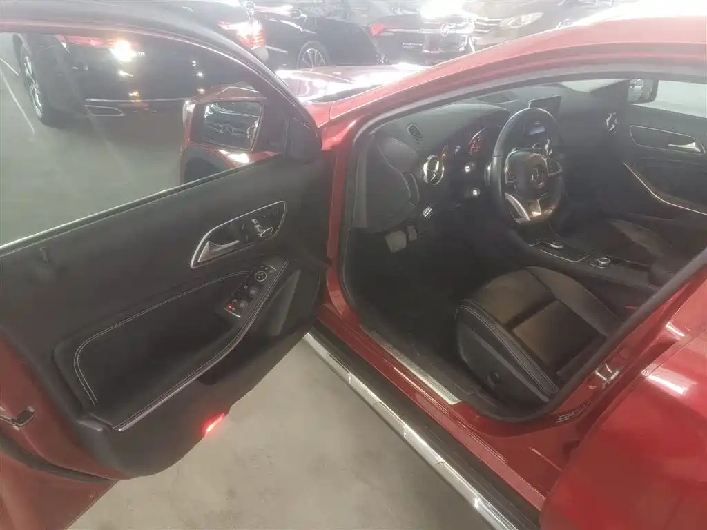 Mercedes-Benz GLA 2019 — фото 16