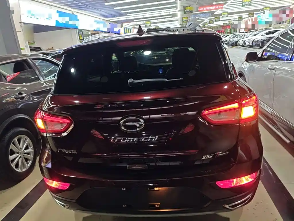 GAC Trumpchi GS4 2016 — фото 6