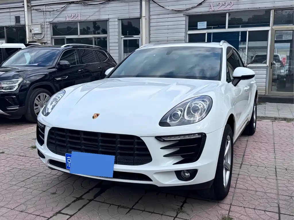 Porsche Macan 2015