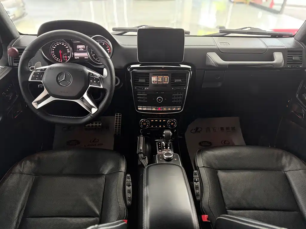 Mercedes-Benz G-Class 2018 — фото 15