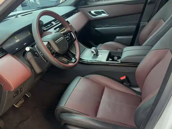 Land Rover Range Rover Velar 2024