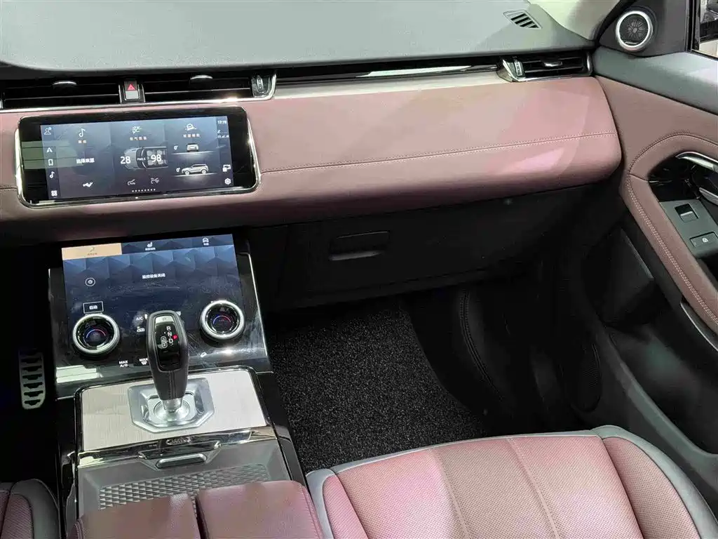 Land Rover Evoque 2024 — фото 14