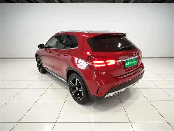 Mercedes-Benz GLA 2019