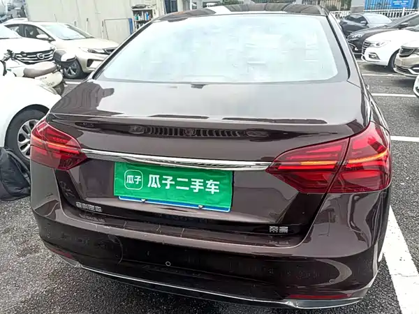 Geely Emgrand 2019