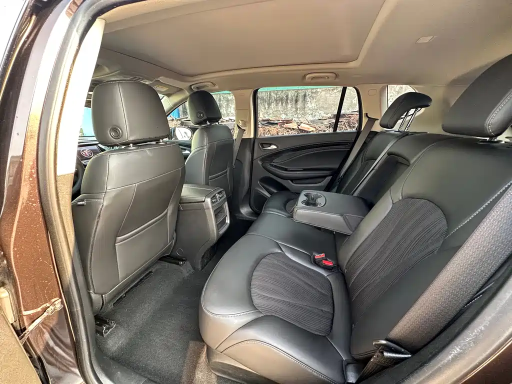 Buick Envision Plus 2020 — фото 9