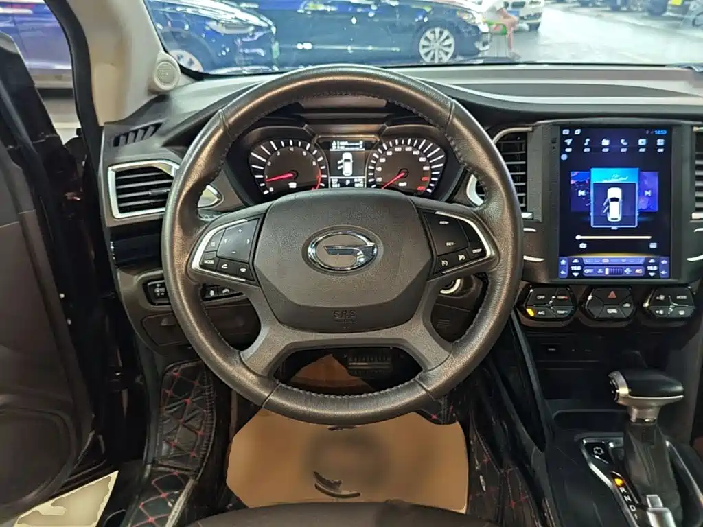 GAC Trumpchi GS4 2016 — фото 11