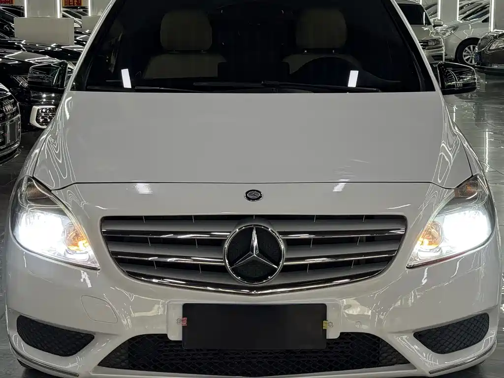 Mercedes-Benz B-Class 2014