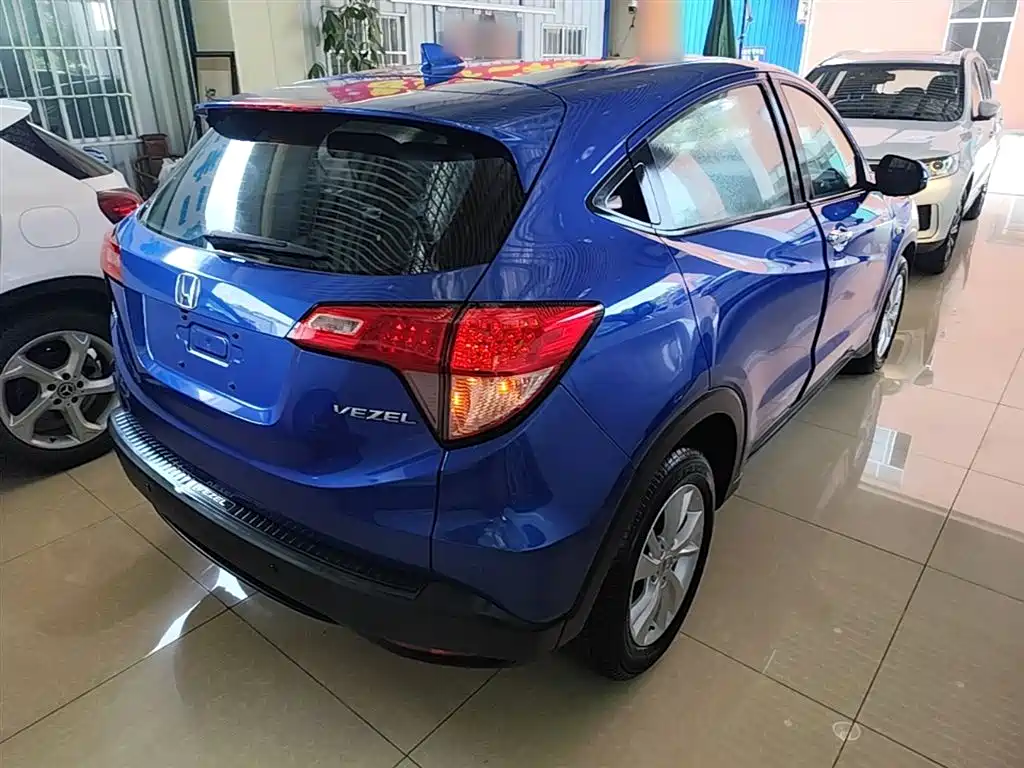 Honda Vezel 2017 — фото 7