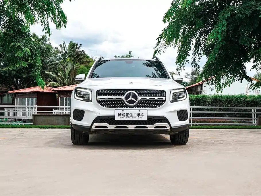Mercedes-Benz GLB 2021 — фото 2