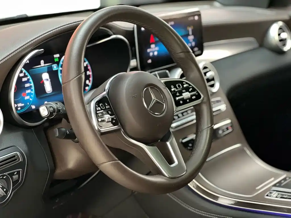 Mercedes-Benz GLC 2020