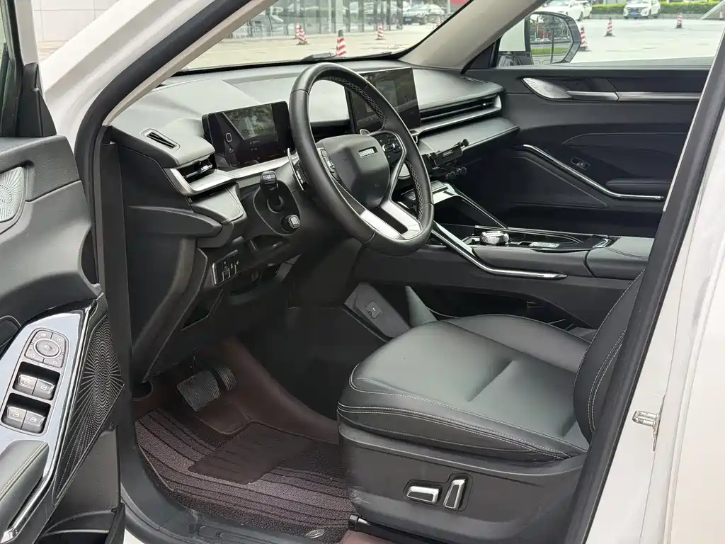 Haval H6 2023 — фото 12