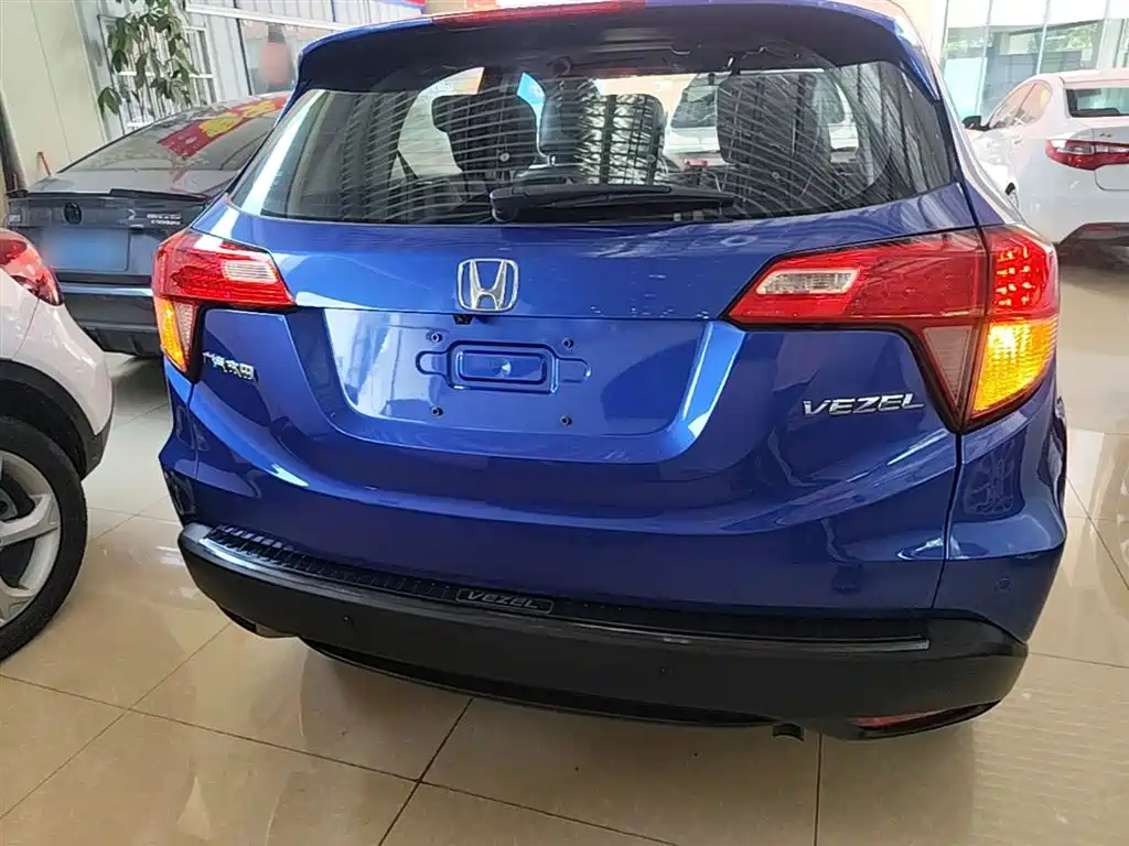 Honda Vezel 2017 — фото 6
