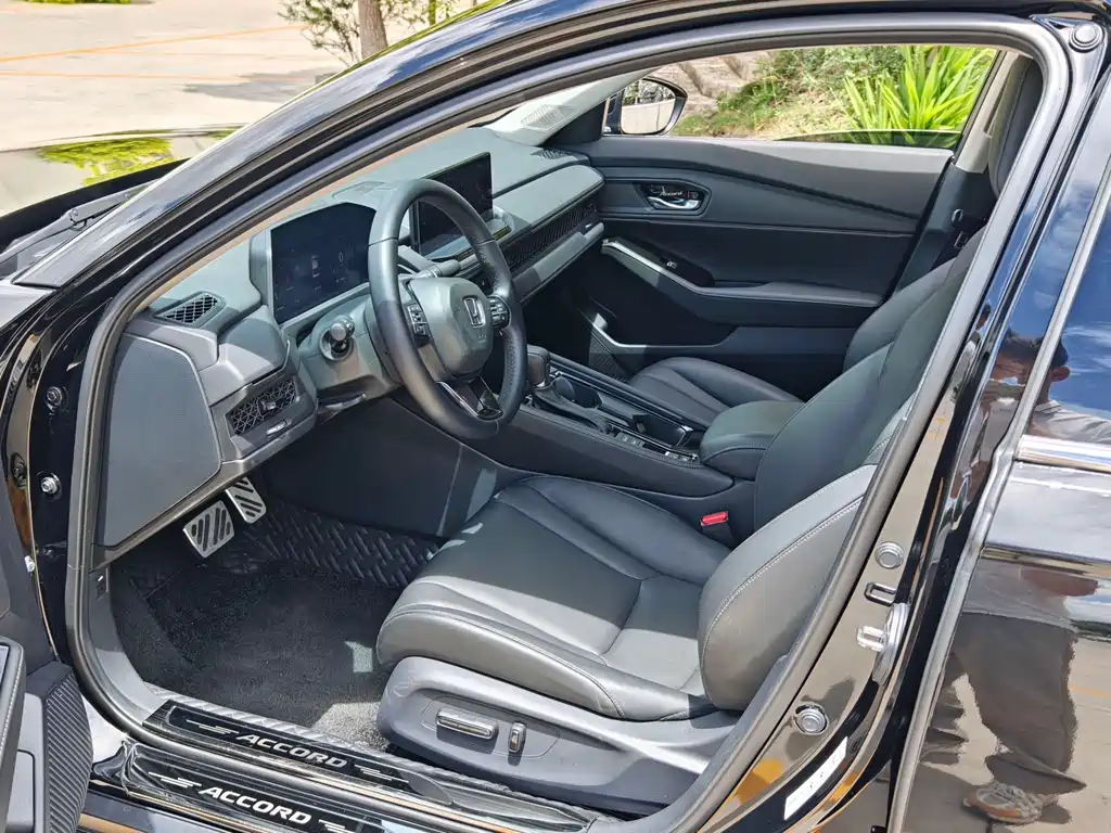 Honda Accord 2024 — фото 13