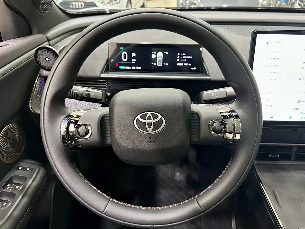 Toyota bZ3X 2025 — фото 13