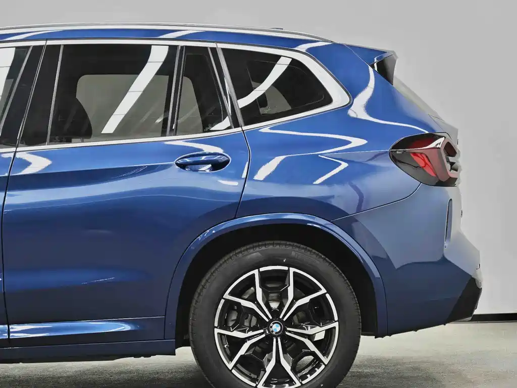 BMW X3 2022 — фото 11