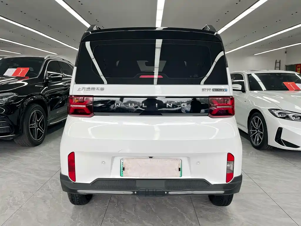 Wuling MINIEV 2023