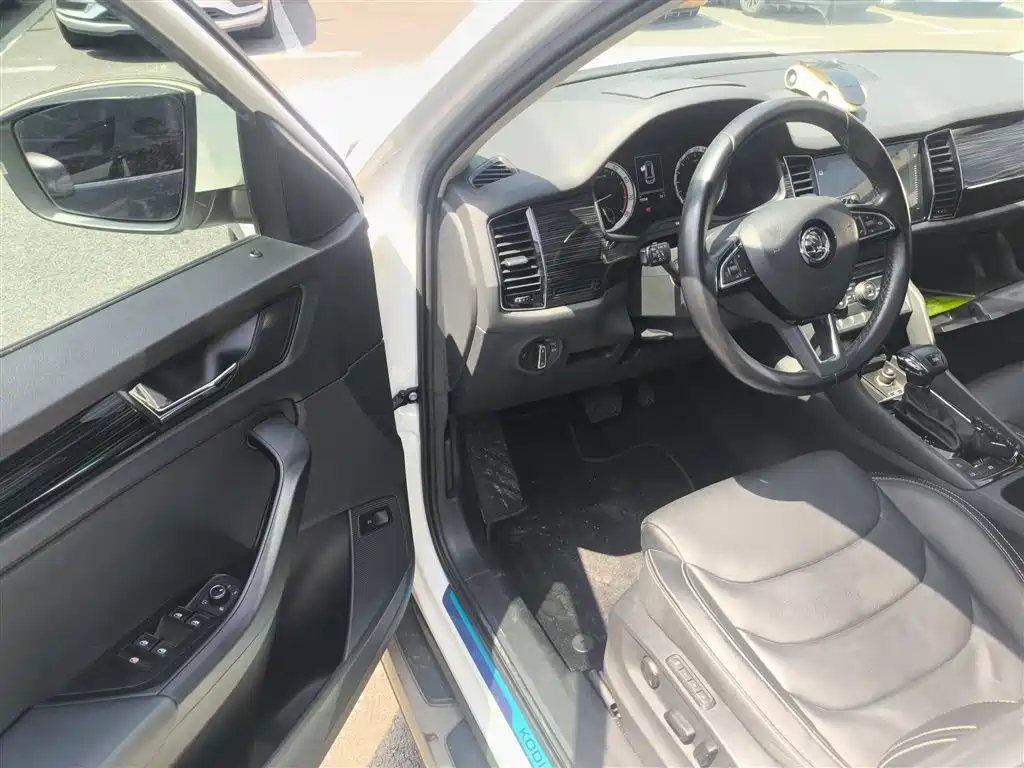 Skoda Kodiaq 2018 — фото 12