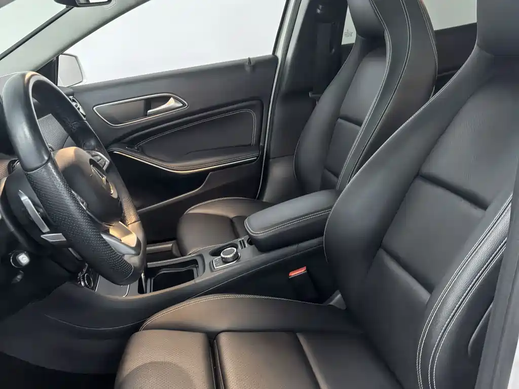 Mercedes-Benz GLA 2020 — фото 10