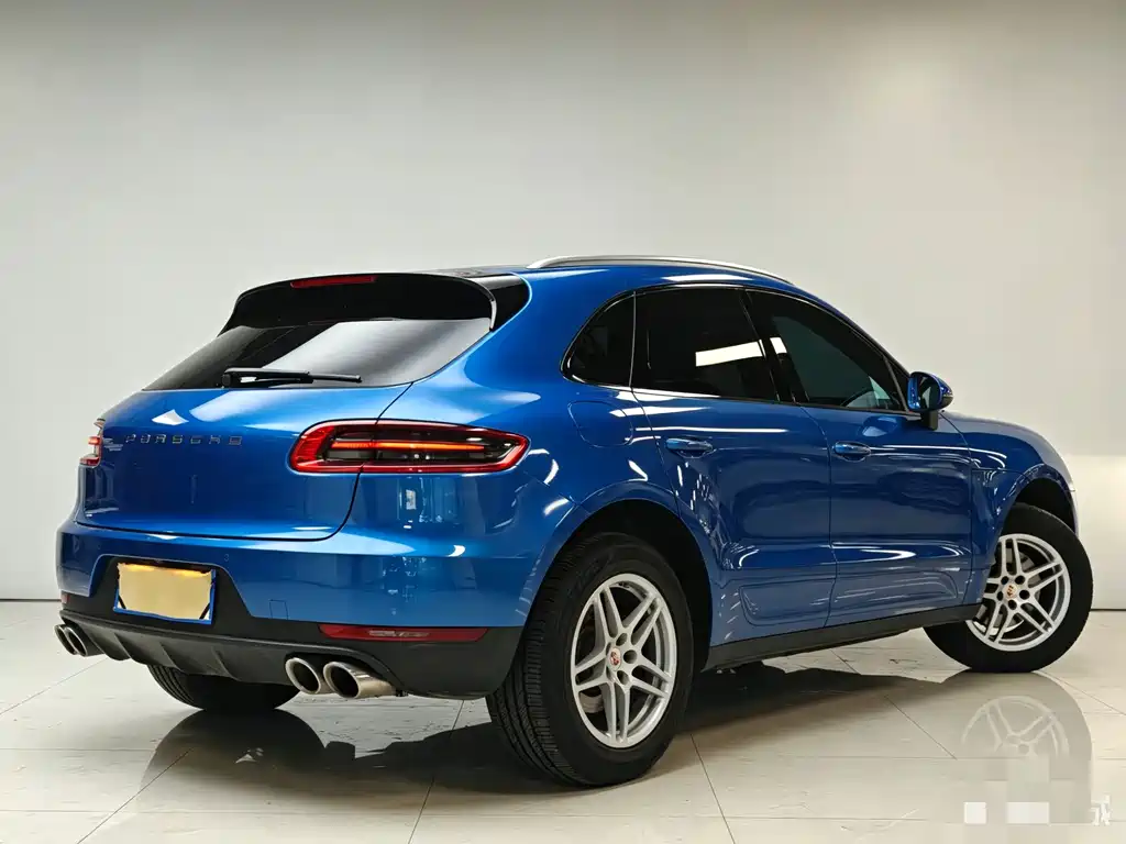 Porsche Macan 2016 — фото 18