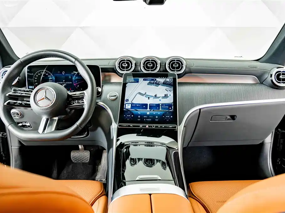 Mercedes-Benz GLC 2025 — фото 13