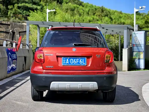Suzuki Karma 2014