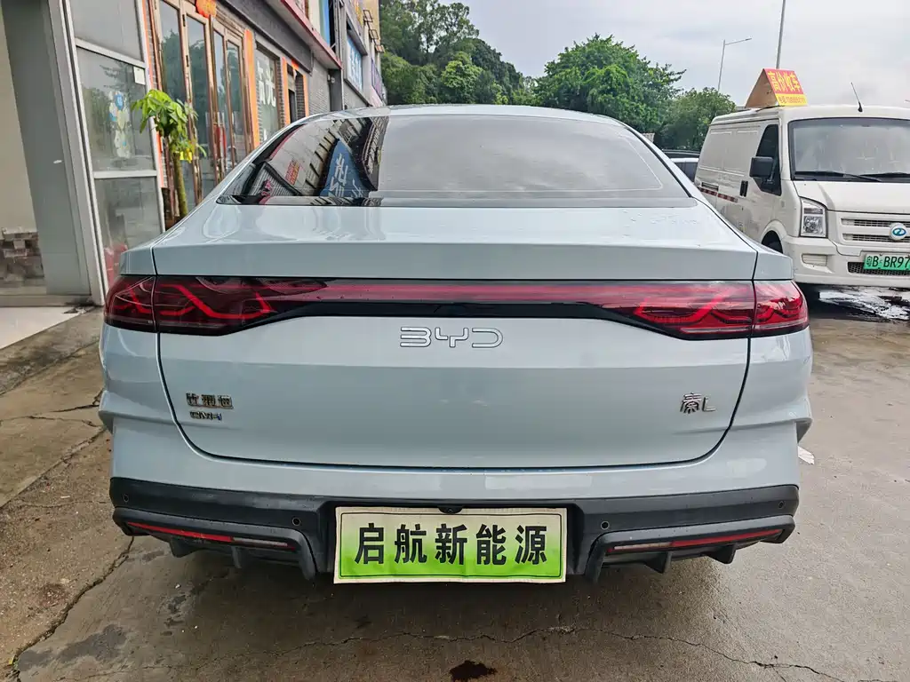 BYD Qin L 2024 — фото 8