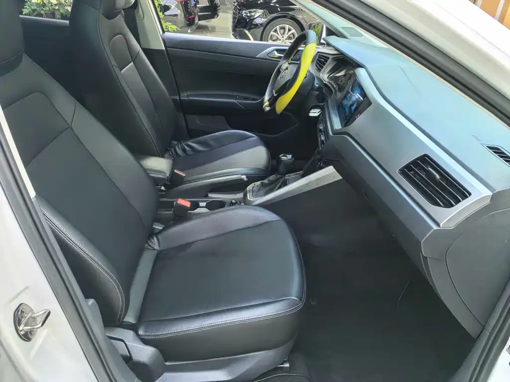 Volkswagen Polo 2022