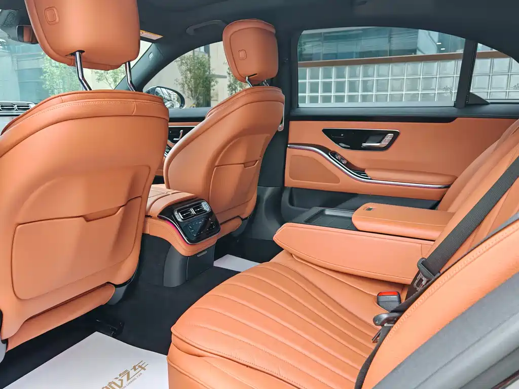 Mercedes-Benz S-Class 2025 — фото 10