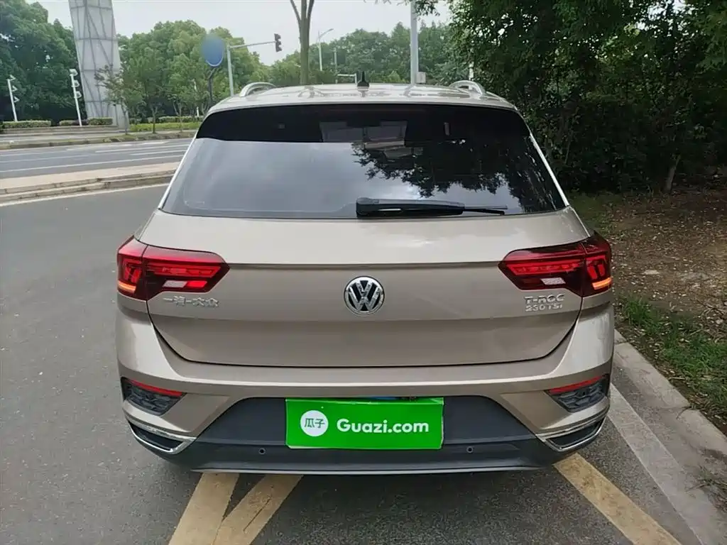 Volkswagen T-Roc 2018 — фото 6