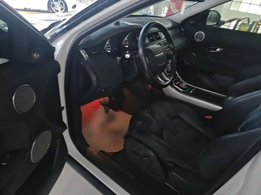 Land Rover Range Rover Evoque 2015 — фото 16